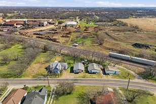 1017 South 15th, Corsicana, TX 75110 - Photo 1