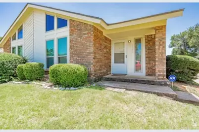 2540 Indigo Lane, Arlington, TX 76015 - Photo 1