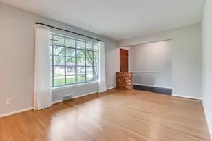 2816 Bonnywood Ln, Dallas, TX 75233 - Photo 6