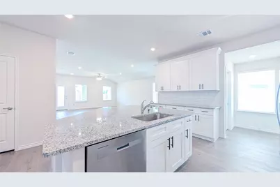 2421 Apex Avenue, Grand Prairie, TX 75052 - Photo 8