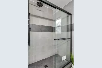 4221 Donnelly Avenue, Fort Worth, TX 76107 - Photo 12