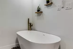 4221 Donnelly Ave, Fort Worth, TX 76107 - Photo 20