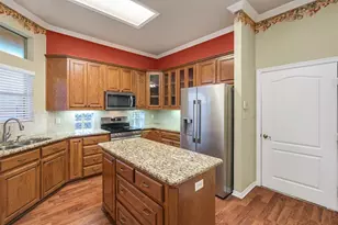 201 Bluebonnet Ln, Waxahachie, TX 75165 - Photo 12