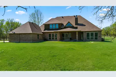 209 Ellis Creek Drive, Weatherford, TX 76085 - Photo 34