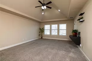 209 Ellis Creek Dr, Weatherford, TX 76085 - Photo 32