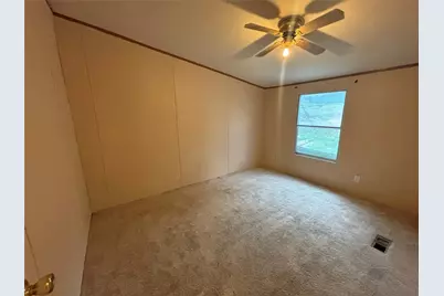 137 Neely Trail, Gainesville, TX 76240 - Photo 8