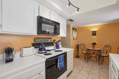 4569 N O Connor Road #1319, Irving, TX 75062 - Photo 16