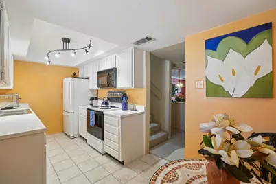 4569 N O Connor Road #1319, Irving, TX 75062 - Photo 12