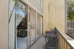 4569 N O'Connor Rd, Irving, TX 75062 - Photo 36