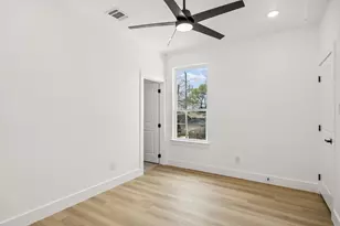 2402 Dyson St, Dallas, TX 75215 - Photo 24