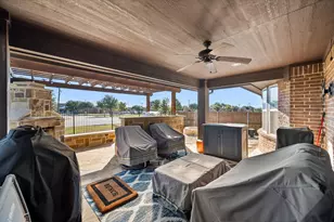 515 Carnation Ln, Mansfield, TX 76063 - Photo 34