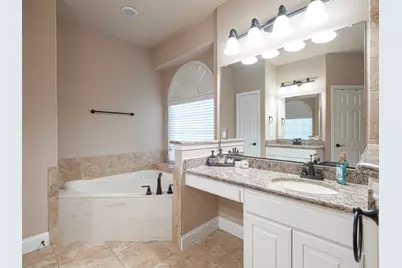 4606 Waterford Glen Drive, Mansfield, TX 76063 - Photo 28