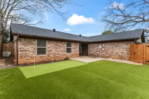 1104 Forest Ridge Dr, Bedford, TX 76022 - Photo 2
