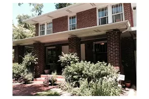 2212 Lipscomb St, Fort Worth, TX 76110 - Photo 2