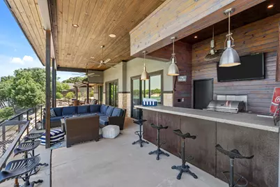 212 Hilltop Drive, Gainesville, TX 76240 - Photo 38