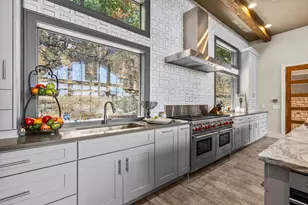 212 Hilltop Dr, Gainesville, TX 76240 - Photo 14