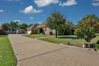 2424 Jolinda Lane, Whitesboro, TX 76273 - Photo 4