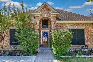 2424 Jolinda Ln, Whitesboro, TX 76273 - Photo 2