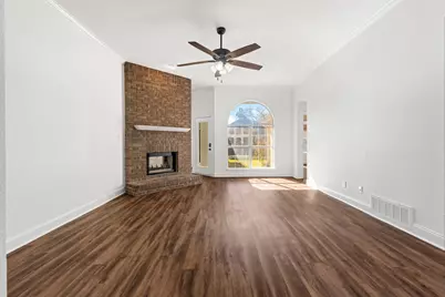 1500 Mission Ridge Trail, Carrollton, TX 75007 - Photo 8