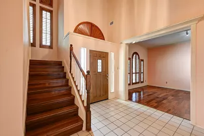 3311 Greenglen Circle, Carrollton, TX 75007 - Photo 2