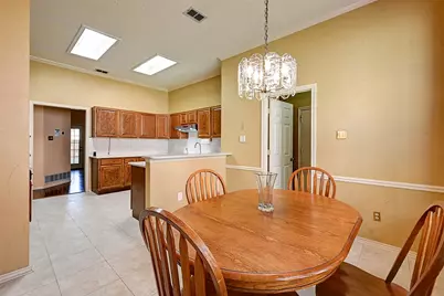 3311 Greenglen Circle, Carrollton, TX 75007 - Photo 6