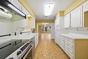 1702 Marshalldale Dr, Arlington, TX 76013 - Photo 12