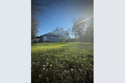 805 W Green Street, Palestine, TX 75801 - Photo 26
