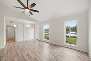 2929 Kingswood Dr, Garland, TX 75040 - Photo 14