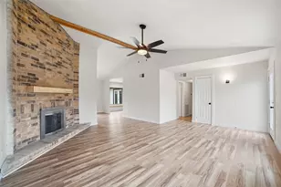 2929 Kingswood Dr, Garland, TX 75040 - Photo 12