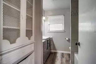 266 W Fulton St, Van Alstyne, TX 75495 - Photo 10