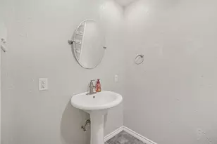 1105 Parkhill Ave, Saginaw, TX 76179 - Photo 20