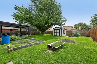1105 Parkhill Avenue, Saginaw, TX 76179 - Photo 30