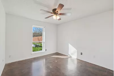 1105 Parkhill Avenue, Saginaw, TX 76179 - Photo 16