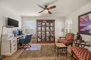 421 W Hazelwood Dr, Fort Worth, TX 76107 - Photo 20