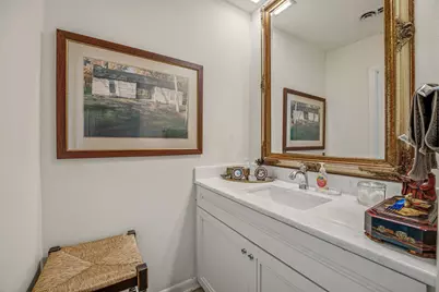 421 W Hazelwood Drive, Fort Worth, TX 76107 - Photo 16