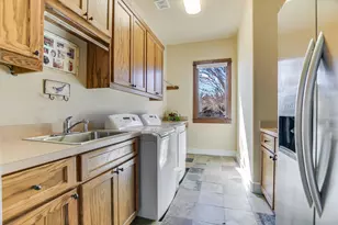 2506 Sailpoint Dr, Spicewood, TX 78669 - Photo 14