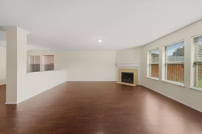 5733 Mariposa Drive, McKinney, TX 75070 - Photo 2