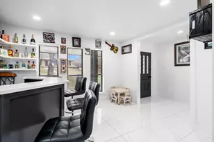 610 Athenia Way, Duncanville, TX 75137 - Photo 4