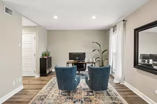 8533 Van Pelt Dr, Dallas, TX 75228 - Photo 6