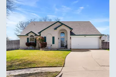 900 Fenway Lane, Saginaw, TX 76179 - Photo 1