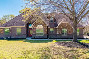 108 Winding Wy, Azle, TX 76020 - Photo 1