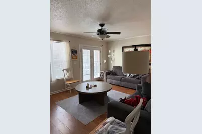 600 Bagby Avenue #2D, Waco, TX 76706 - Photo 2
