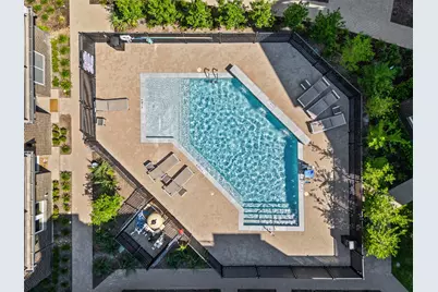 381 E Greenbriar Lane #501, Dallas, TX 75203 - Photo 6