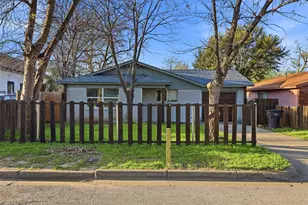 1044 E Cantey St, Fort Worth, TX 76104 - Photo 2