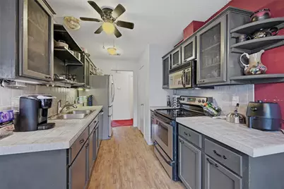 1708 Creekside Avenue, Sherman, TX 75092 - Photo 14