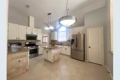 2213 Henley Court, Flower Mound, TX 75028 - Photo 6