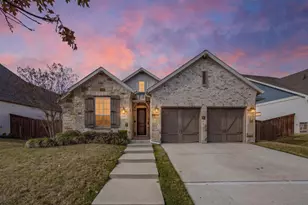 13817 Green Hook Rd, Fort Worth, TX 76008 - Photo 2