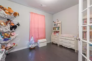 717 Seabourne Dr, Saginaw, TX 76179 - Photo 16