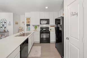 7229 Adderly Rd, Pilot Point, TX 76258 - Photo 14