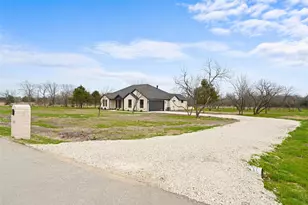 903 Dupont Cir, Corsicana, TX 75110 - Photo 34